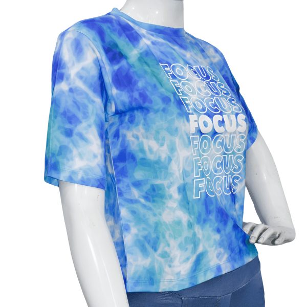 Trendy Casualwear - Women's Oversized Crop Top